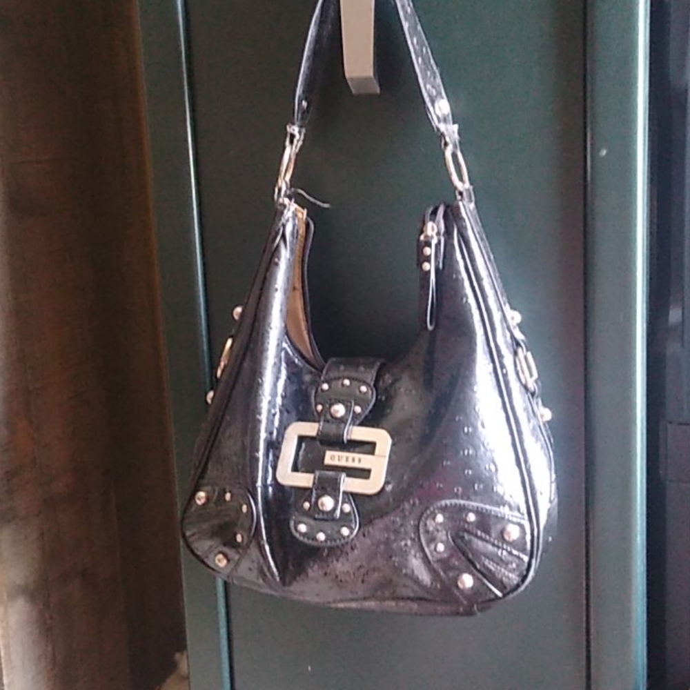 Guess purse